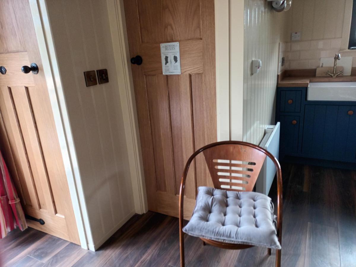Rathgillen Cabin Nobber Eksteriør billede
